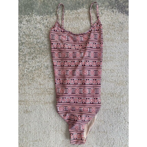 Mott 50 Women’s Size XL Margherita Angela Tribal Print 1-Piece UPF+50 - Picture 1 of 5